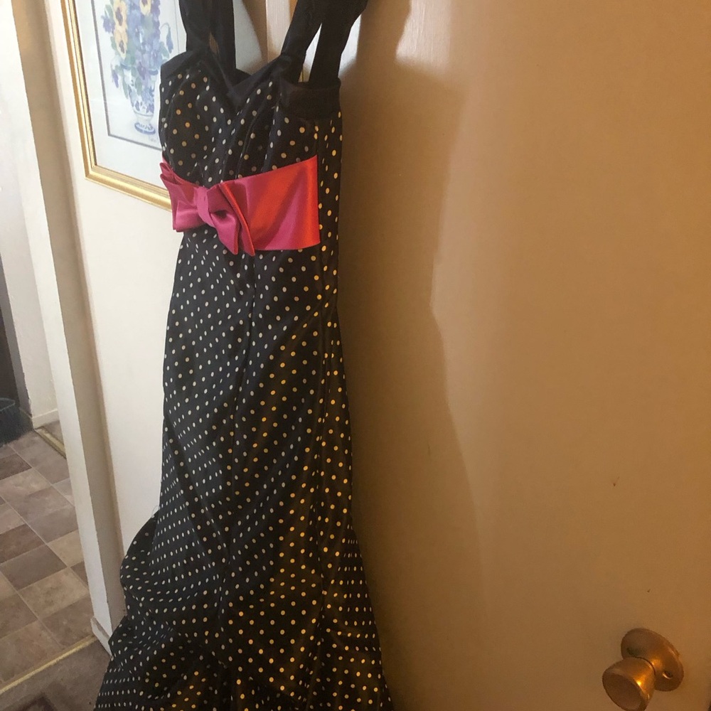 Vintage Gunne Sax Black Dress- 88A $90 or $75 w/offer